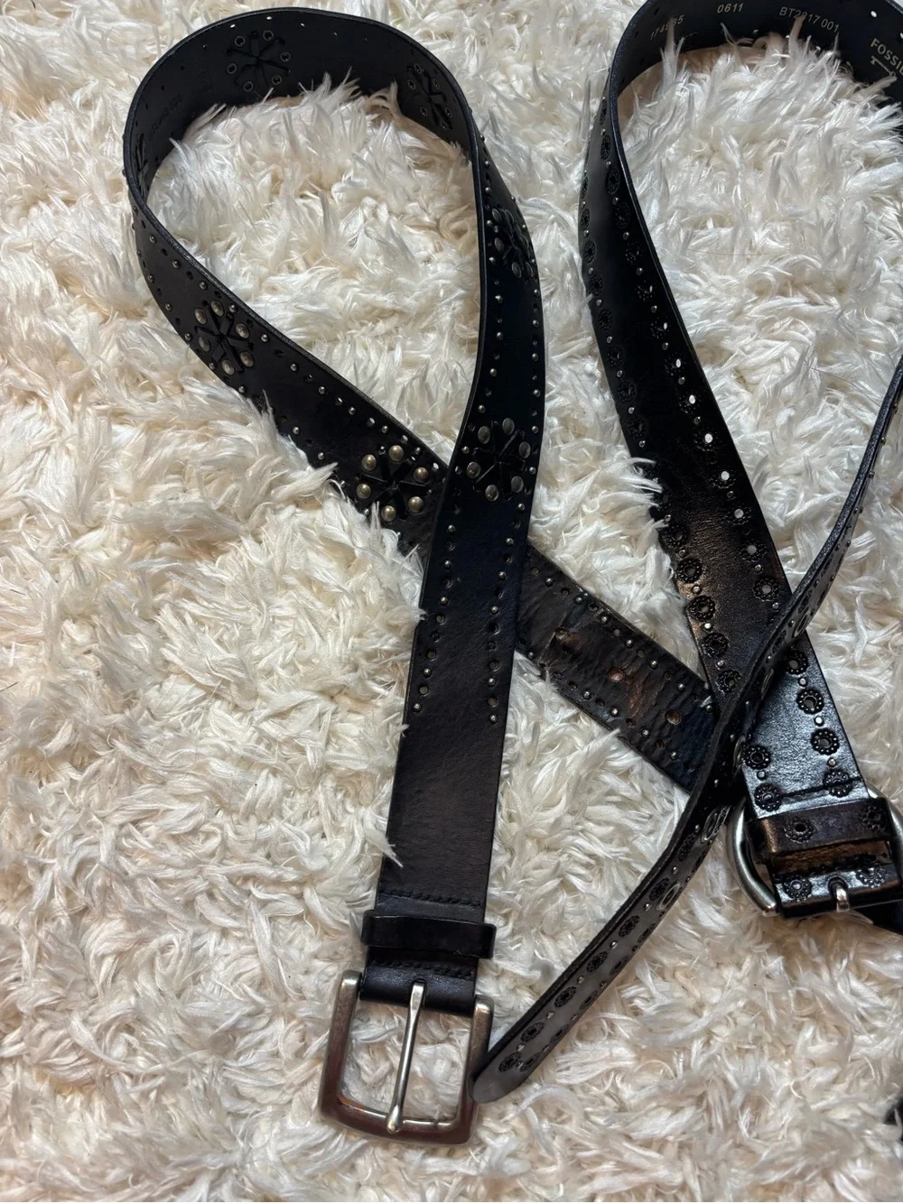 Fossil three studded